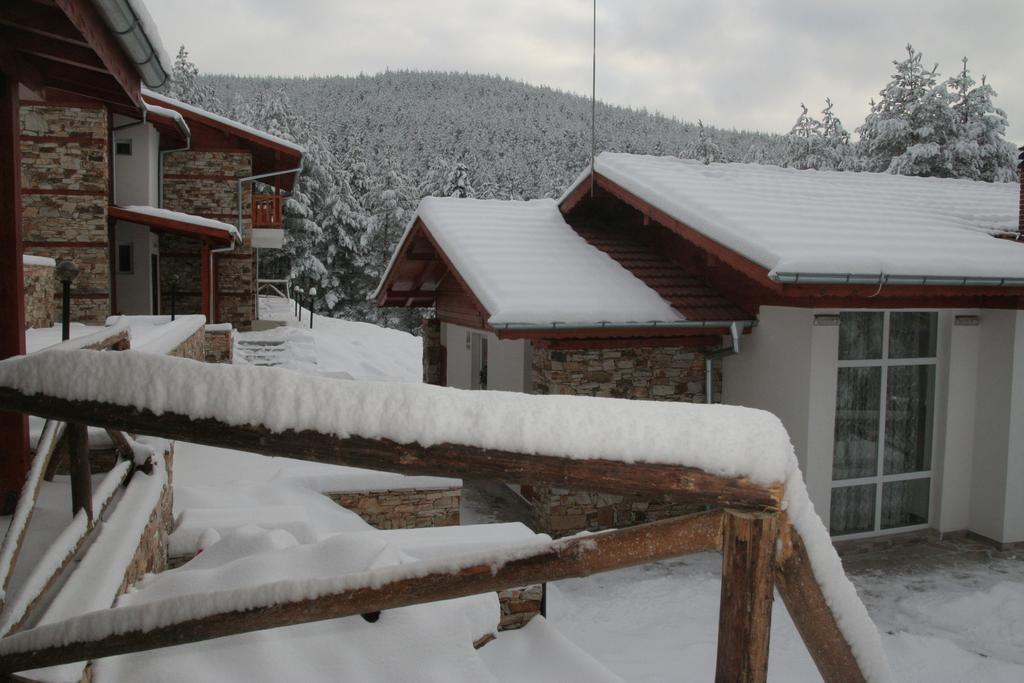 Guesthouses Prav Kamen Dolno Dryanovo エクステリア 写真
