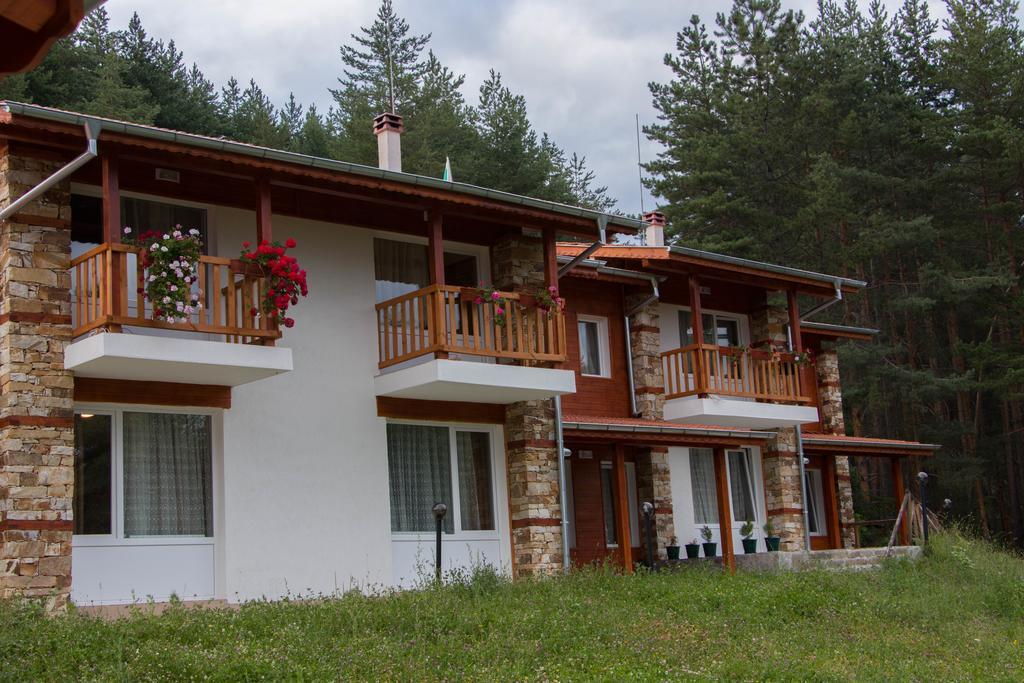 Guesthouses Prav Kamen Dolno Dryanovo エクステリア 写真