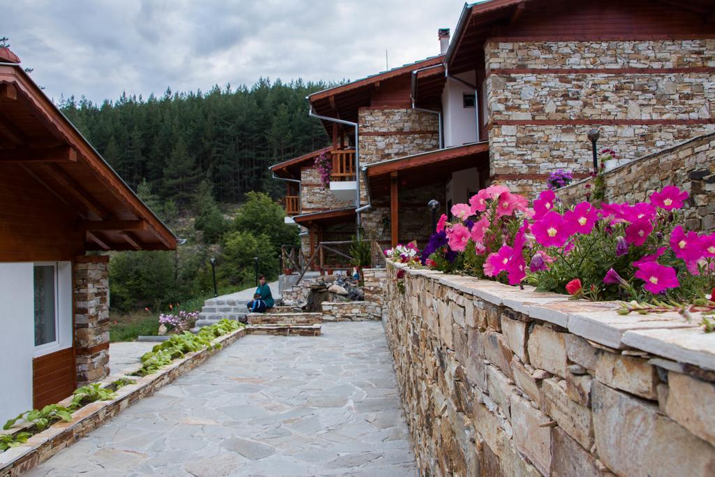 Guesthouses Prav Kamen Dolno Dryanovo エクステリア 写真