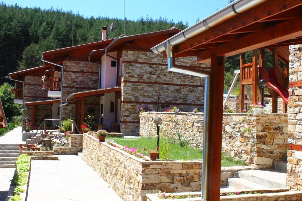 Guesthouses Prav Kamen Dolno Dryanovo エクステリア 写真